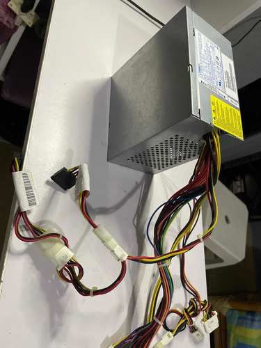 Imagem 4 de 4 de Fonte Atx Pc Liteon Lenovo 250w 20 Pinos Ps-5251-08