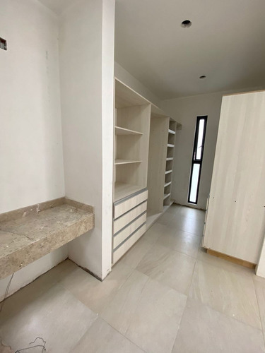 Imagen 6 de 15 de Residencia En Lomas De Juriquilla, Jardín, 3 Recamaras, Sal