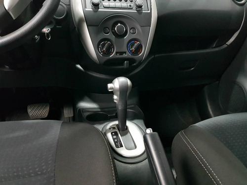 Imagem 14 de 15 de Nissan Versa Sv 1.6 Cvt Xtronic Flex