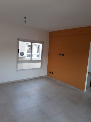 Imagen 3 de 10 de Departamento 3 Ambientes San Justo Centro Estrenar