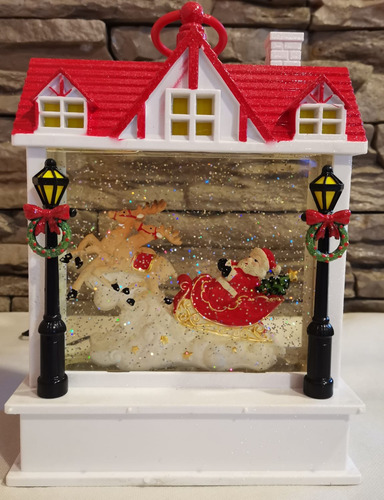 Lampara Casa Navideña Musical Cable Usb Con Santa Y Trineo