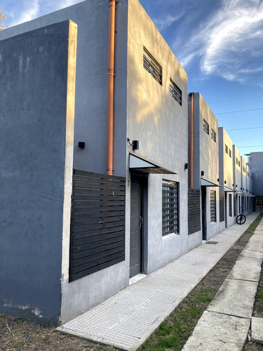 Casa En Venta En Ituzaingó, G.b.a. Zona Oeste