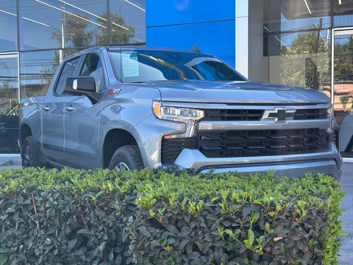 Chevrolet Cheyenne 5.3 Doble Cab Rst 4X4 At