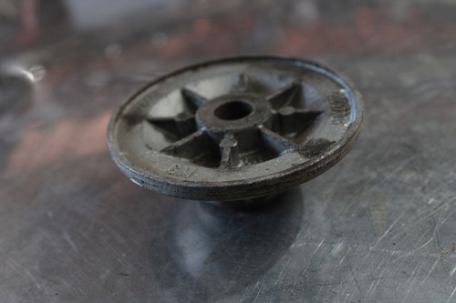 Par Base Amortiguador Chevy Delantero 08 C2 990445205 S2917 (Usado)