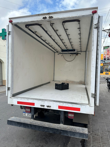Volkswagen Delivery Con Caja Térmica Y Equipo De Frío Dúo.