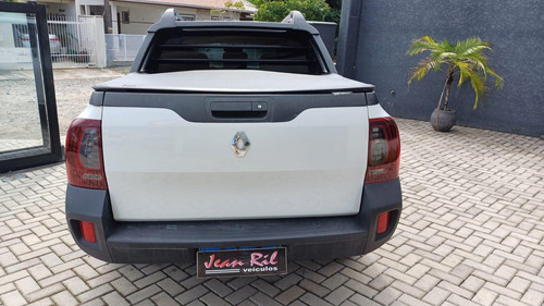 Renault Duster Oroch 1.6 16v Flex Expression 4p Manual