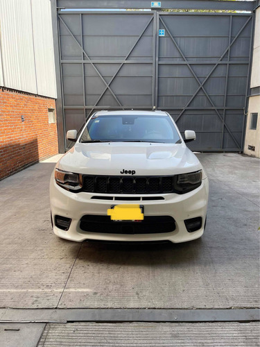 Imagen 2 de 10 de Jeep Grand Cherokee 2018 6.4 Srt-8 At