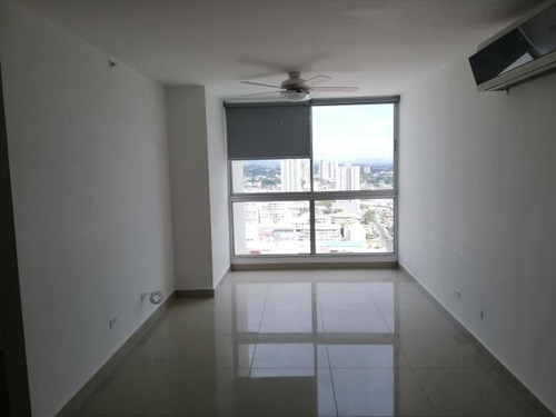 Imagen 2 de 14 de Venta De Apartamento En Ph Coral Tower, Carrasquilla 19-301