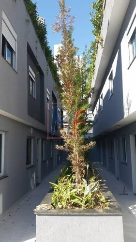 Imagem 9 de 10 de Ref 11.688 Ótima Casa Com 170 M²,2 Salas Ambiente, 3 Suites 2 Vagas, Acabamento Em Porcelanato De 1° Linha Bem Localizado No Tatuapé. - 11688