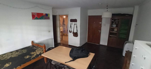 Bv. Illia - 3 Dorm. 2 Baños - Impecable - Patio - Calef. Central - Escritura