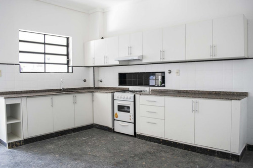 Imagen 5 de 16 de Ph De 4 Ambientes - Mart.-santa Fe/fleming