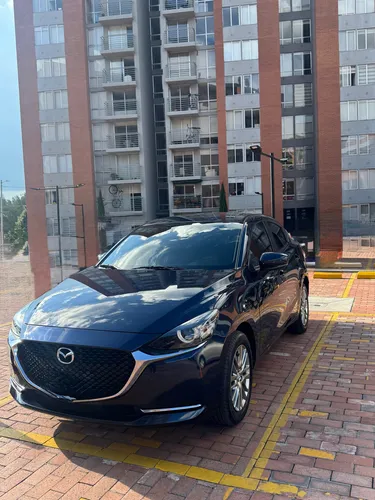 Mazda2 Grand Touring Lx Sedan 2024 Placa Terminada De 4