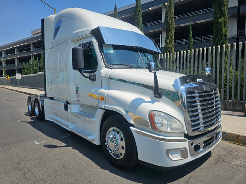 Freightliner Cascadia Man 2015