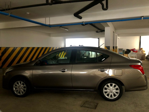 Imagen 5 de 10 de Nissan Versa