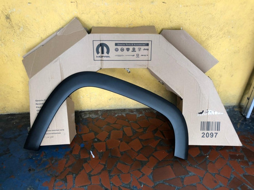 Aplique Para Lama Fiat Strada 2020 Novo Original Ld