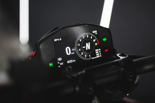 Imagen 7 de 20 de Ducati Hypermotard 950 Rve 2021