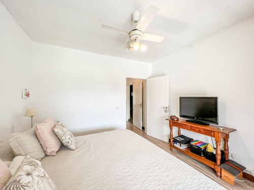 Imagen 20 de 30 de Casa En Venta Con Vista A Laguna En Barrio Cerrado En Tigre