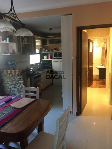 Casa En Venta En 115 Ee/ 410 Y 410 Bis Villa Elisa - Alberto Dacal Propiedades