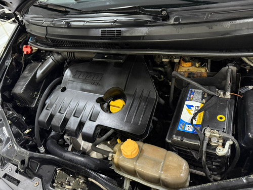 Fiat Idea 1.8 Adventure Flex 5p
