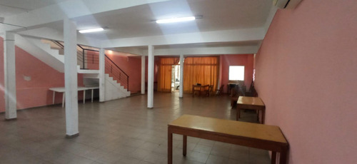 Alquiler De Local Comercial En El Centro