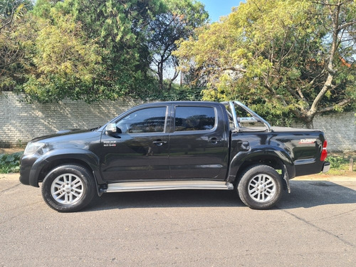 Toyota Hilux 3.0 Cd Srv Cuero I 171cv 4x2 2012