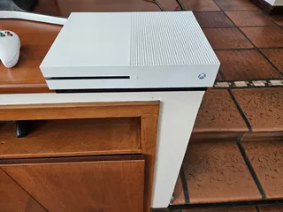 Xbox One S 1tb