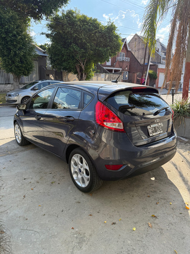 Ford Fiesta Kinetic 1.6 Design 120cv Titanium