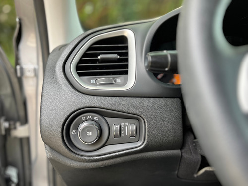 Jeep Renegade RENEGADE1.8 4X2 FLEX 16V AUT