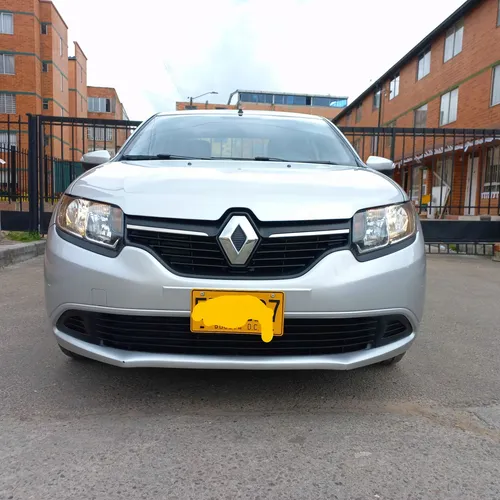 Renault Logan 1.6 Expression / Life +