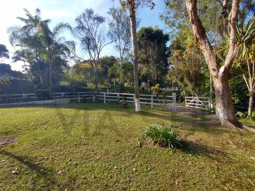 Imagem 23 de 30 de Exuberante Sítio Completo, Rico Em Água Com Nascente Própria, 02 Lagos Piscosos. Excelente Oportunidade!!! Localizado Em Juquitiba/sp - 27 - 32982809