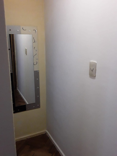 Venta 2 Ambientes A Mts Centro Comercial Boedo