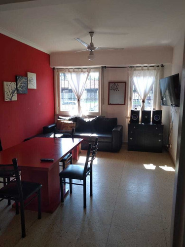 Imagen 1 de 13 de Cómodo 3 Amb