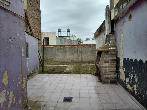 Casa En San Pedro. Excelente Ubicacion Comercial.