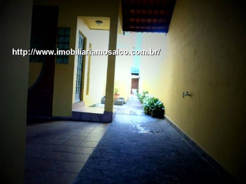 Imagem 1 de 25 de Casa Na Região Da Ponte São João, Com 03 Dormitórios E Edícula, 02 Vagas De Garagem - 88923 - 4491498