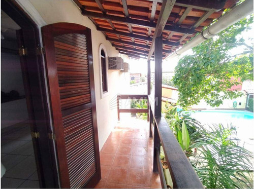 Imagem 12 de 16 de Casa Com 5 Dormitórios À Venda, 300 M² Por R$ 800.000,00 - Serra Grande - Niterói/rj - Ca0762