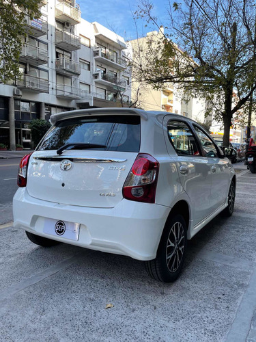 Imagen 21 de 23 de Toyota Etios Xls At 0km 2022