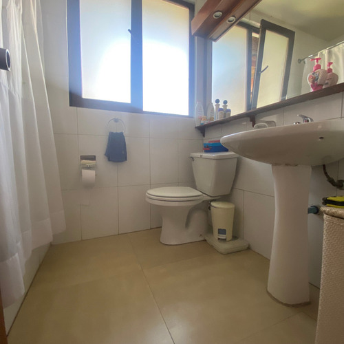 Casa En Arriendo 5 Dorm. Cercana A Colegios. Las Condes
