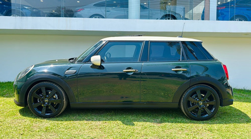Mini Cooper Resolute