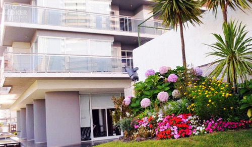 Apartamento En Venta Y Alquiler Torre Manhattan. Punta Del Este. Aidy Gril.