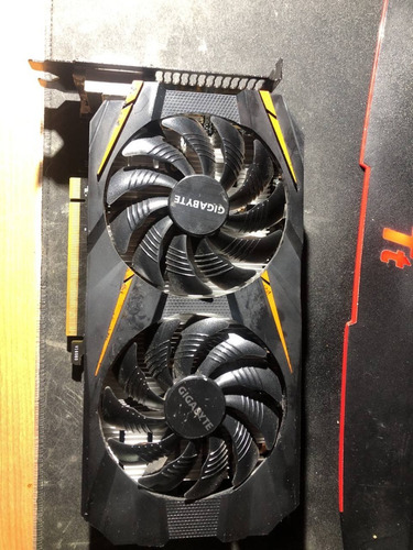 Imagen 1 de 3 de Tarjeta De Video Gigabyte 1060 De 3gb