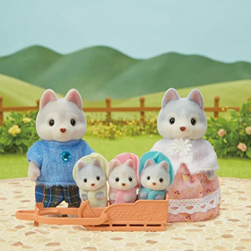 Calico Critters Husky Family, Juego De 5 Cifras