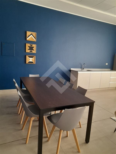Departamento En Venta De 2 Dorm. En Maipú