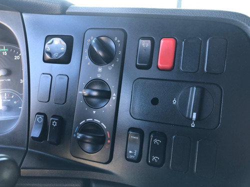 Imagem 6 de 15 de Mercedes Benz Atego 2430