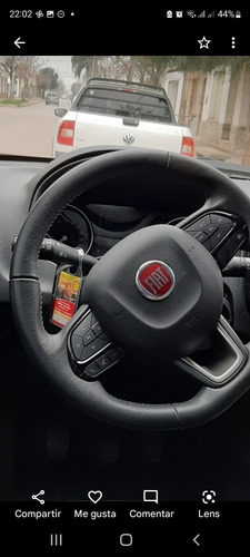 Imagen 5 de 14 de Fiat Toro 2017 2.0 Freedom 4x4