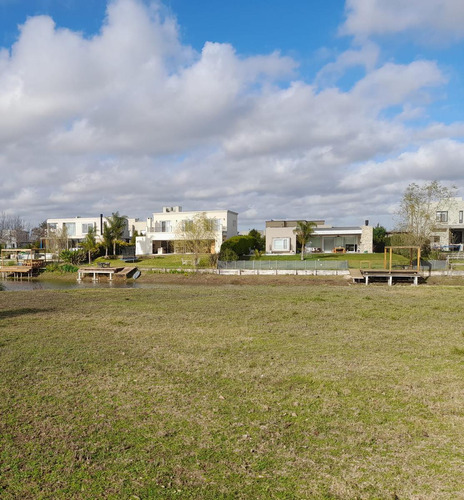 Lote En Venta Barrio El Canton - Islas A La Laguna