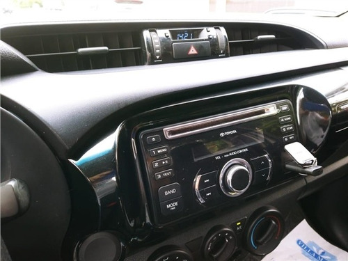 Toyota Hilux 2.8 4x4 Cs 16v Turbo Diesel 2p Manual