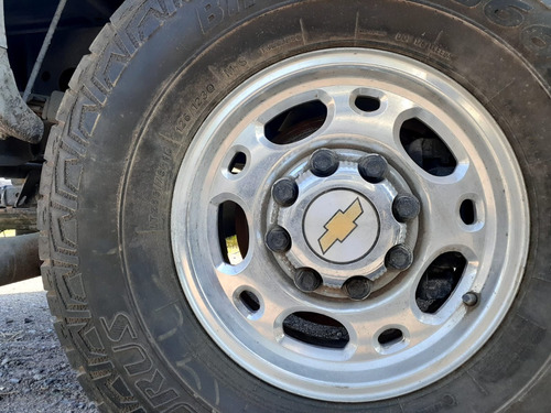 Chevrolet Silverado 2004 (en Partes) 2003-2006 6.0 Aut Yonke