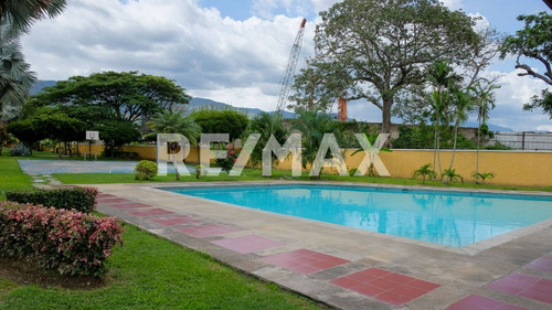 Imagen 2 de 25 de Casa En Venta Monteserino Cod:147225 Albert Gonzalez 04121444789 (solo Clientes)