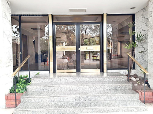 Imagen 2 de 19 de Departamento -piso De 4 Ambientes Con Dependencia En Venta- Olivos-vias/maipu