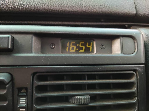Imagem 15 de 15 de Fiat Uno Elx